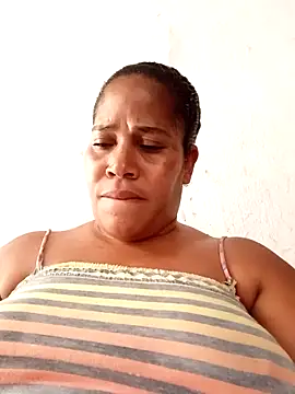 Snapshot of Big_ass_submissive chatting on April 2026 04:37:02 PM Big ass submissive online show from April 2026 04:37:02 PM