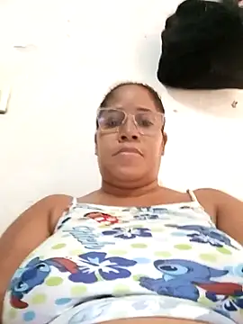 Snapshot of Big_ass_submissive chatting on May 2026 04:56:02 PM Big ass submissive online show from May 2026 04:56:02 PM