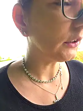 Swiss Lady online show from September 2025 12:49:02 PM