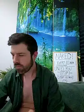 welcome-to-the-jungle online show from December 2025 10:07:02 PM