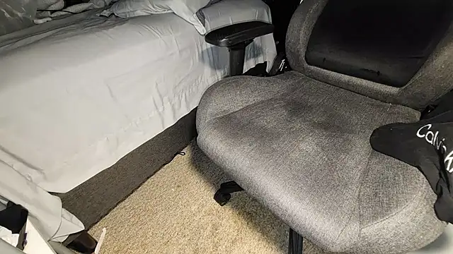 catt18 online show from November 2025 03:44:01 PM