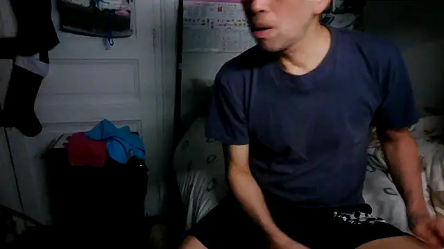 Snapshot of masculado69 chatting on March 2026 12:06:02 AM masculado69 online show from March 2026 12:06:02 AM