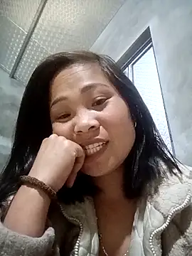 Milan6789 online show from February 2026 11:14:01 PM