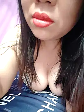 Julyy08 online show from September 2025 03:02:02 PM