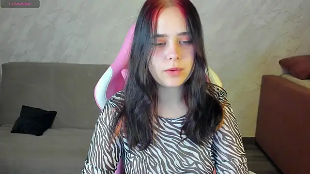 Alis Platt online show from October 2025 01:03:02 AM