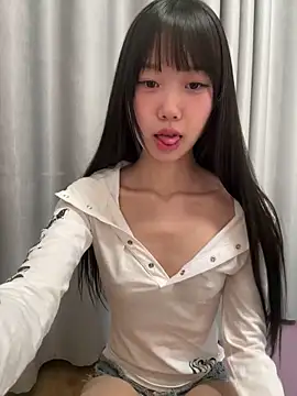 Snapshot of xinyu789 chatting on January 2026 12:32:02 PM xinyu789 online show from January 2026 12:32:02 PM