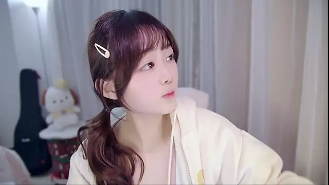 YUANYUAN-A online show from January 2026 12:31:02 PM