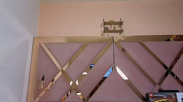 Sophia moo  online show from October 2025 05:19:02 AM