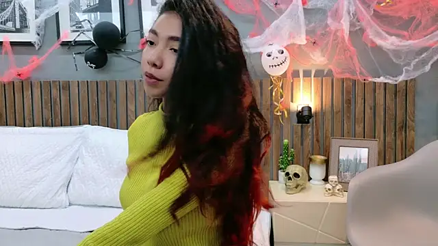 luna roja25 online show from November 2025 01:32:01 PM