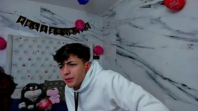 Ari and Storm online show from March 2026 01:59:01 PM