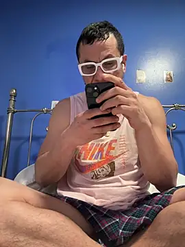 stevo170t online show from April 2026 02:04:02 AM