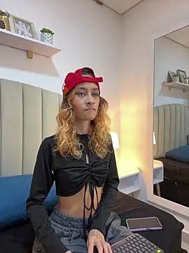 SunshineLizzy online show from November 2025 12:26:01 PM