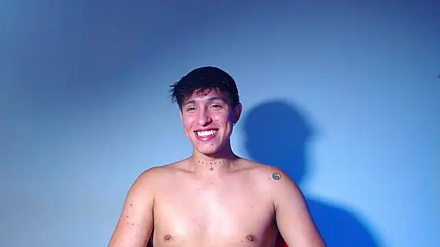 rowanbigboy23 online show from April 2026 01:27:01 AM