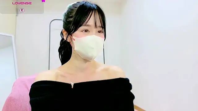 Anne Anne chan online show from November 2025 11:32:02 AM