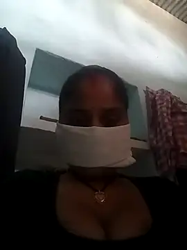 Sheema tyagi online show from October 2025 07:05:02 AM