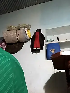 Sheema tyagi online show from November 2025 06:48:02 PM