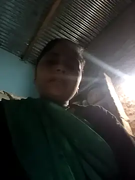 Sheema tyagi online show from December 2025 02:44:01 PM