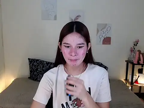 sassymimi69 online show from November 2025 04:01:02 PM