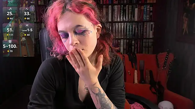 NoelleGothicShadow online show from November 2025 10:52:01 PM