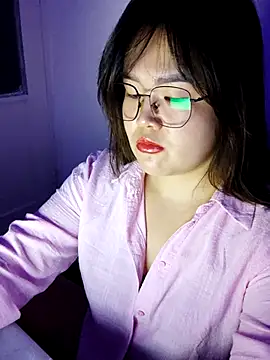 Snapshot of Innogin chatting on October 2025 06:35:02 PM Innogin online show from October 2025 06:35:02 PM