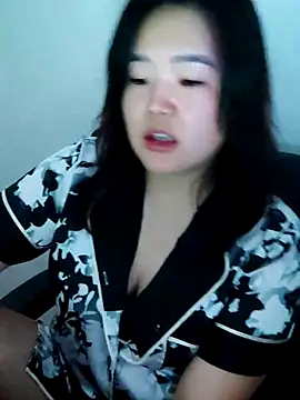 Snapshot of Innogin chatting on December 2025 06:26:02 PM Innogin online show from December 2025 06:26:02 PM