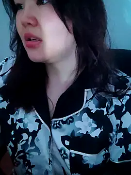 Snapshot of Innogin chatting on February 2026 05:13:02 PM Innogin online show from February 2026 05:13:02 PM