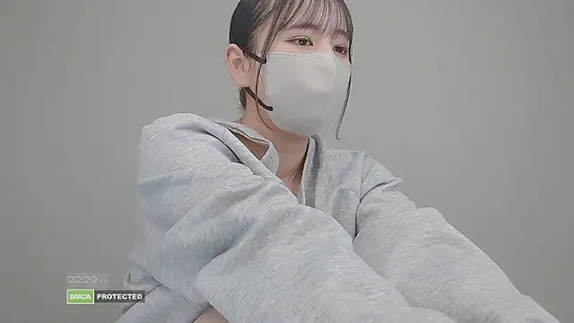 CocoaMilk18 online show from February 2026 01:31:01 PM