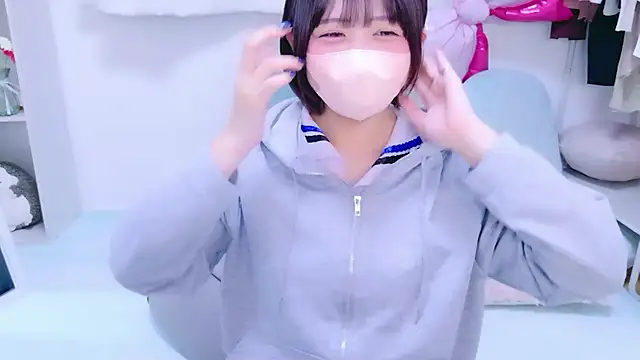 Hinata Sun online show from May 2026 06:31:02 AM