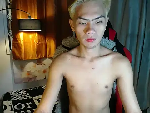 alex cummer online show from April 2026 09:54:01 PM