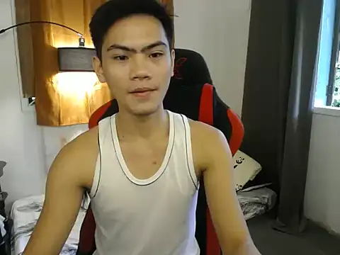 Snapshot of alex_cummer chatting on July 2026 12:21:02 AM alex cummer online show from July 2026 12:21:02 AM