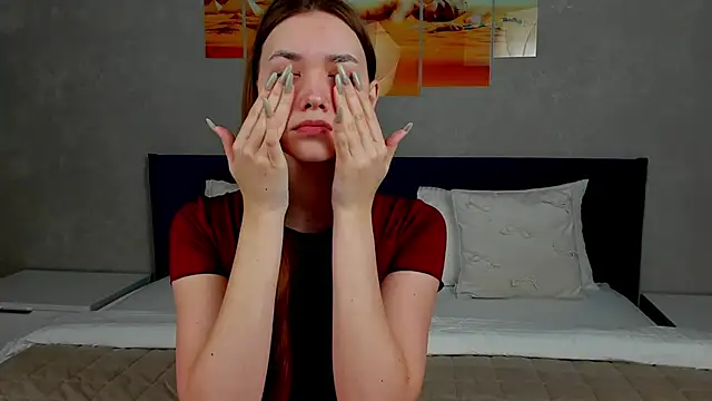 AmadaReine online show from March 2026 03:25:02 AM