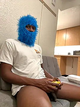 Snapshot of hungdrew9 chatting on November 2025 06:18:02 PM hungdrew9 online show from November 2025 06:18:02 PM