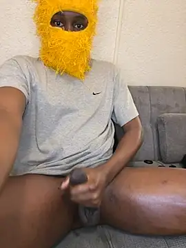 Snapshot of hungdrew9 chatting on March 2026 01:11:01 AM hungdrew9 online show from March 2026 01:11:01 AM