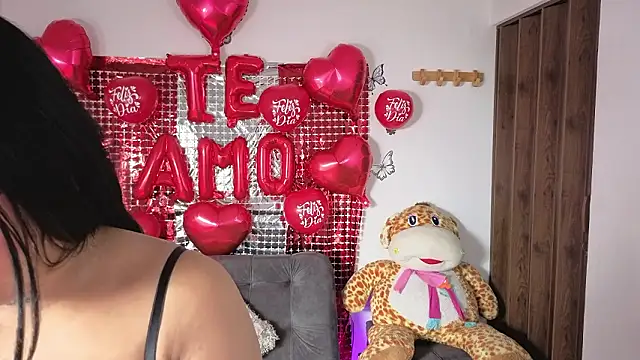 Snapshot of Candy_Chloe02 chatting on February 2026 11:18:01 AM Candy Chloe02 online show from February 2026 11:18:01 AM