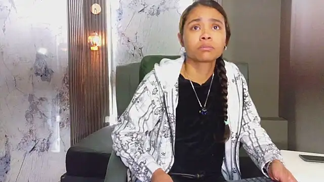 Kristall 06 online show from December 2025 02:50:02 AM