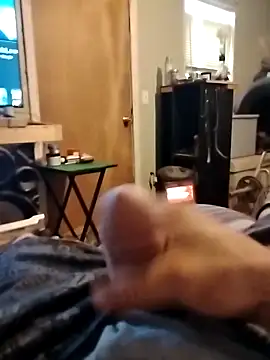 Snapshot of Wolfyking95 chatting on March 2026 09:03:02 PM Wolfyking95 online show from March 2026 09:03:02 PM