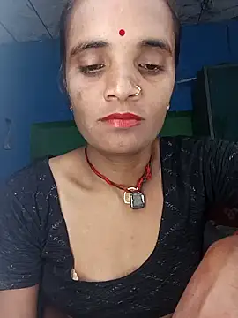Hotwera online show from October 2025 07:22:02 PM