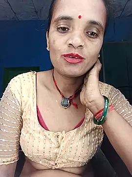 Hotwera online show from October 2025 09:48:01 PM