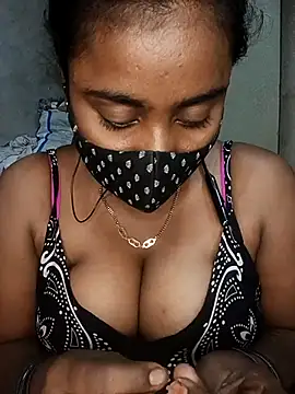 Schii69 online show from February 2026 09:02:01 PM