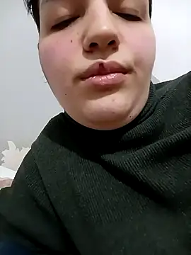 Snapshot of prenses3455 chatting on March 2026 10:43:01 PM prenses3455 online show from March 2026 10:43:01 PM