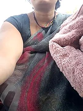 Snapshot of monu_bhabi chatting on February 2026 03:55:02 AM monu bhabi online show from February 2026 03:55:02 AM