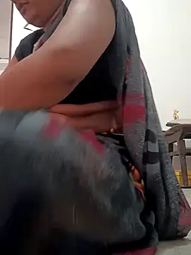 Snapshot of monu_bhabi chatting on February 2026 03:54:01 AM monu bhabi online show from February 2026 03:54:01 AM