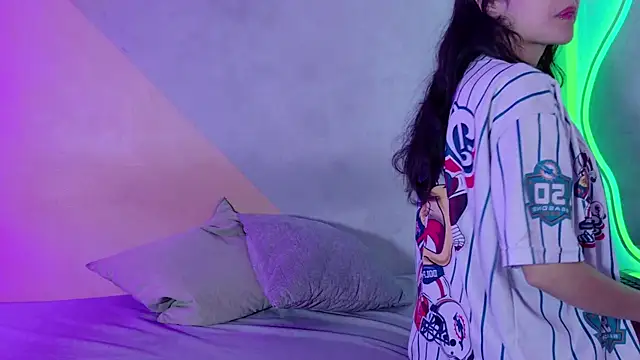 Laura and Kevin online show from September 2025 02:30:02 PM