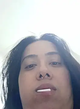 Nay fuego online show from October 2025 02:21:01 AM