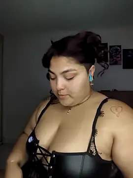 kendra lil evill online show from March 2026 10:23:02 AM