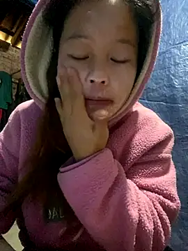 O o UwU o O online show from December 2025 01:34:02 AM