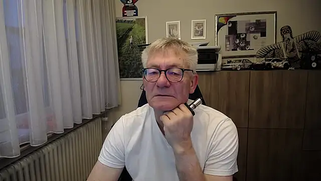 randyandy67 online show from October 2025 06:10:01 AM