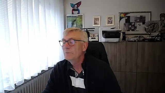Snapshot of randyandy67 chatting on July 2026 05:38:01 AM randyandy67 online show from July 2026 05:38:01 AM