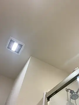 Snapshot of brileysmith0 chatting on March 2026 02:11:02 PM brileysmith0 online show from March 2026 02:11:02 PM