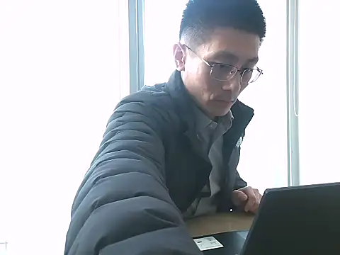 miniyellower online show from November 2025 05:52:01 AM